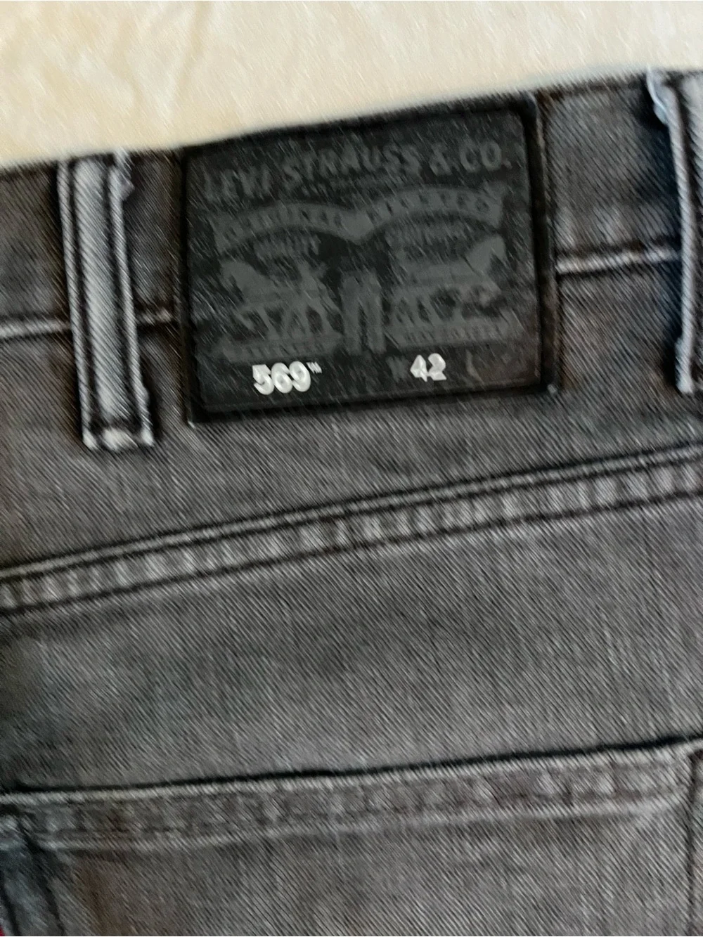 Levi’s 569 Loose Straight Gray Denim Shorts Size 42